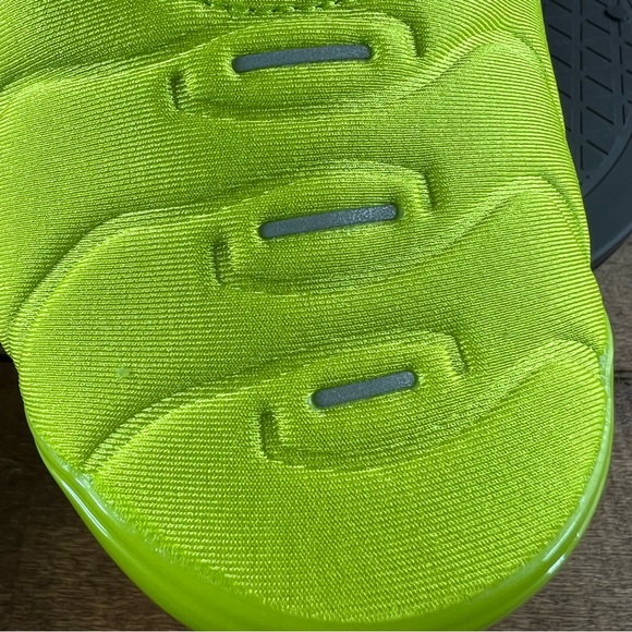 Nike Air VaporMax Plus Atomic Green Tennis Ball Volt - Picture 7 of 12